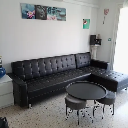 Apartment Six Fours Les Plages T2